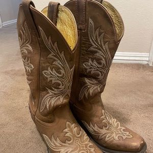 Ariat women's Casanova boots size 9